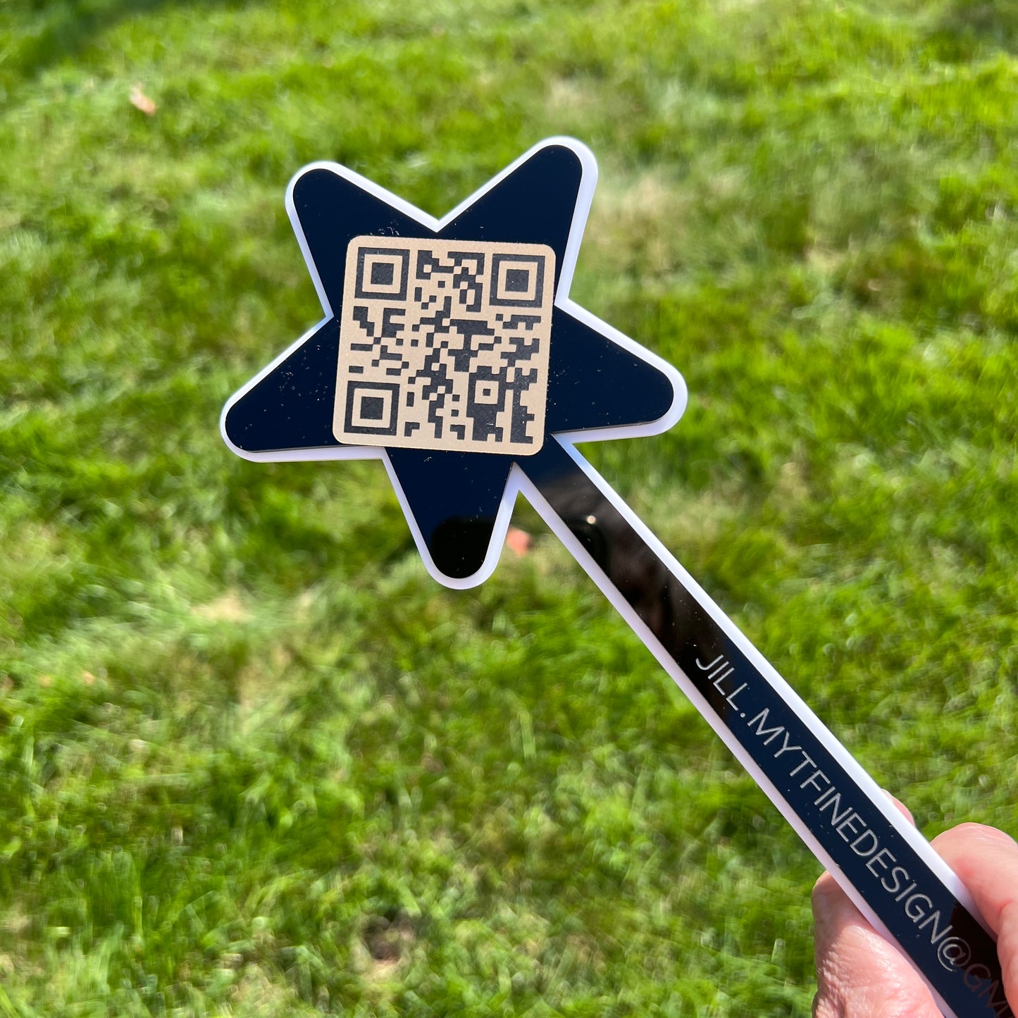 QR Code Vendor Wand | Laser Engraved Acrylic Sign for Craft Fairs & Markets